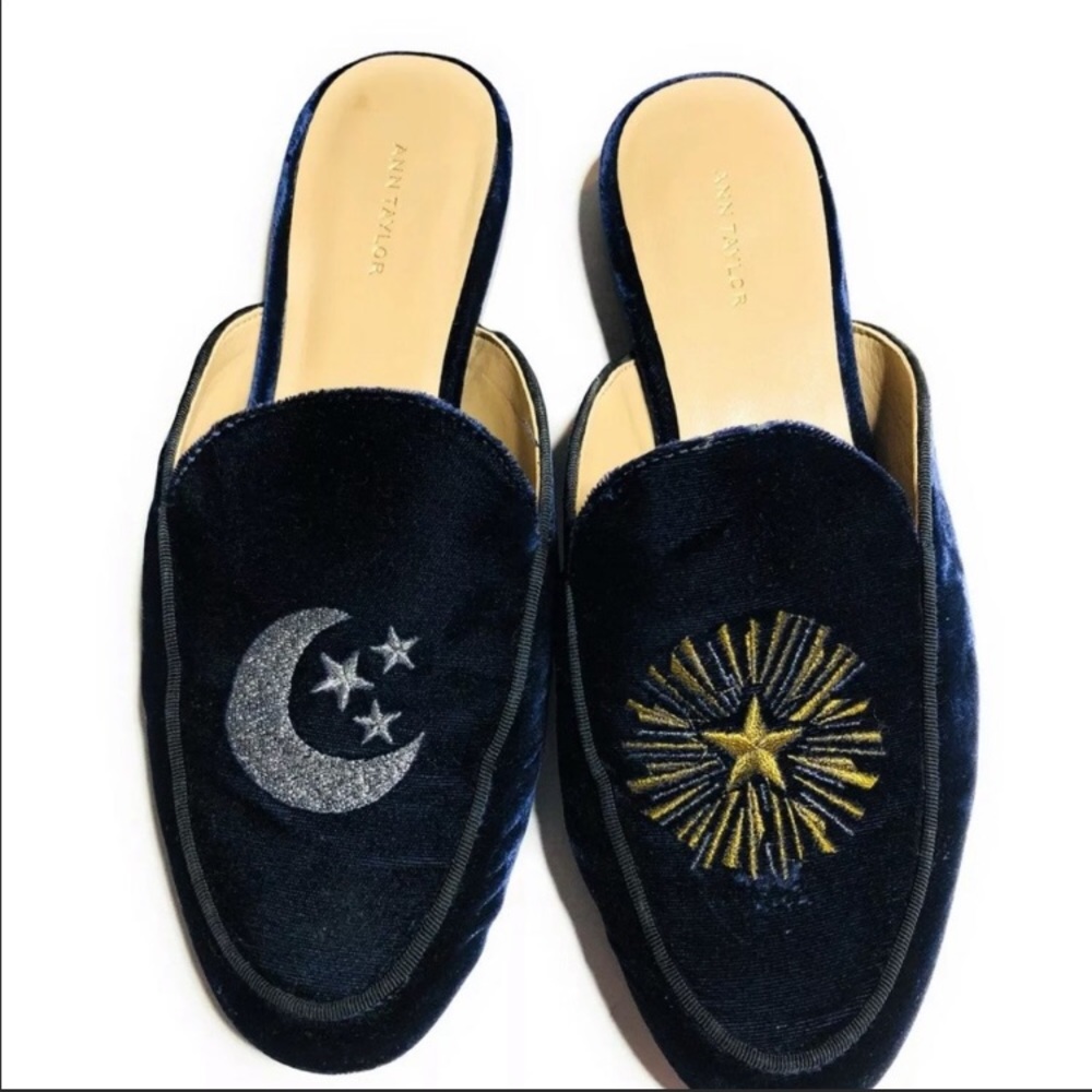 Ann Taylor Dark Blue Velvet Sun and Moon Slides